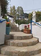 Chrissabella 6 Best Location Ever!