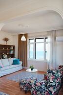 Nazende_beautiful Sea View Flat in Lovely Old Town