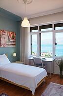 Nazende_beautiful Sea View Flat in Lovely Old Town