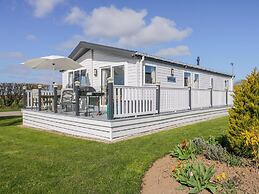 Superb Detached Lodge Located on Skipsea Sands