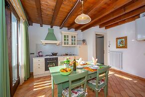 Liano Mimosa -relax & priv parking place