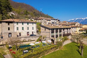 Liano Mimosa -relax & priv parking place