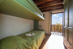 Liano Iris - Terrace & parking place