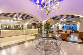 Marbella Resort 8 Pool Whirlpool Sauna