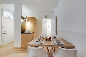 Valentina Home
