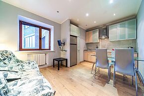 Apartment near Center Almazova 2