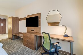 Holiday Inn Express and Suites Asheboro by IHG