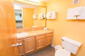 Hibiscus F103 Free Activities,oceanfront, Wifi, 3 Pools