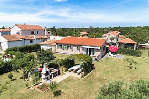 Family Friendly House Kacana