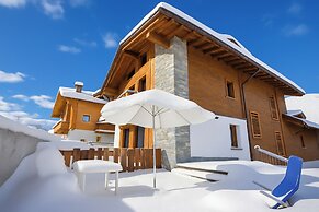 Casa Luminosa Ski in -Ski out 100m