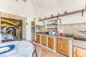 Torre Del Melograno With Heated Pool