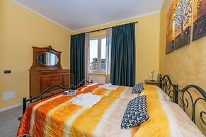 Maison Fleurie Apartments
