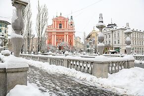Tromostovje III In Heart Of Ljubljana