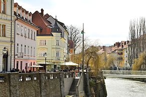 Tromostovje III In Heart Of Ljubljana
