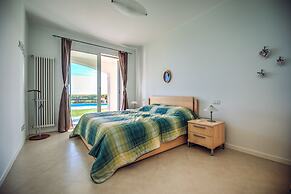 Villa Lucia Riviera dei Fiori Pool