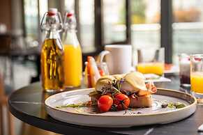 Crowne Plaza Budapest by IHG