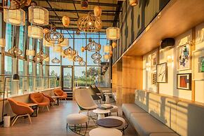 Crowne Plaza Budapest by IHG