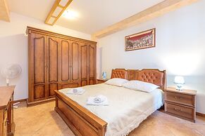 Pool & Fun House Betiga 1 With gym