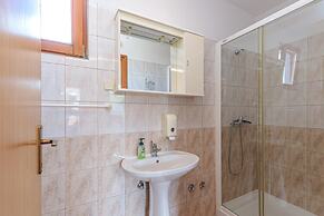 Pool & Fun House Betiga 1 With gym