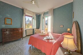 Sunrise Apartment Seaview