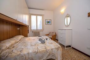 Apart Lago Blu 200m From Lake