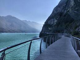 Apart Lago Blu 200m From Lake