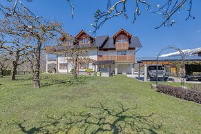 Bled Lake Apartment Red Rose