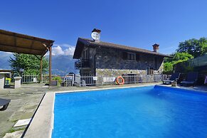 Belvedere B