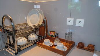 Green Coconut Cottage