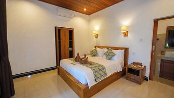 Green Coconut Cottage