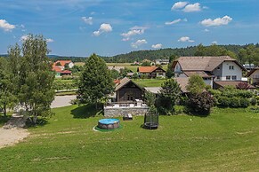 Family Friendly Kraševec Lodge