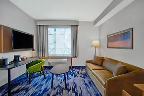 Fairfield by Marriott Inn & Suites Orlando at FLAMINGO CROSSINGS(r) To