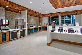 Fairfield by Marriott Inn & Suites Orlando at FLAMINGO CROSSINGS(r) To