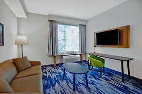 Fairfield by Marriott Inn & Suites Orlando at FLAMINGO CROSSINGS(r) To