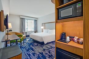 Fairfield by Marriott Inn & Suites Orlando at FLAMINGO CROSSINGS(r) To