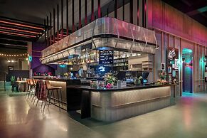 Moxy Portland Downtown