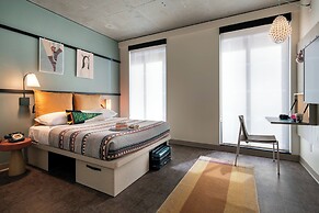 Moxy Portland Downtown