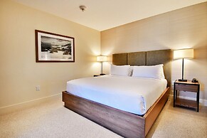 New 1 BR Residence in Canyons Village Ski in/out! by RedAwning - Save 