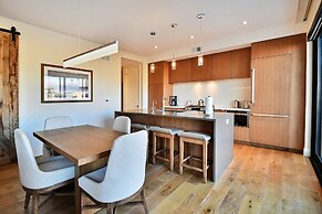 New 1 BR Residence in Canyons Village Ski in/out! by RedAwning - Save 