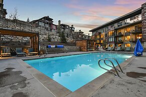 New 1 BR Residence in Canyons Village Ski in/out! by RedAwning - Save 