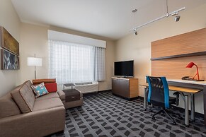 TownePlace Suites by Marriott Indianapolis Airport