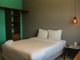 Campus Merida ApartHotel