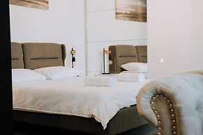 ZEN Central Apartments