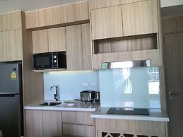 City Condo by Somphong