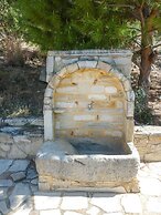 Zeus Traditional House