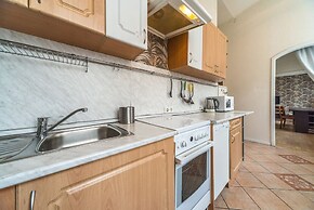 Apartment on Hermitage 2