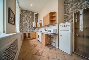 Apartment on Hermitage 2