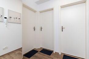 Apartments Sw. Barbary Gdansk by Renters