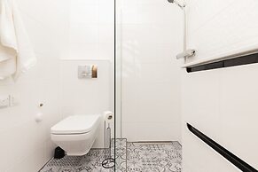 Apartments Sw. Barbary Gdansk by Renters