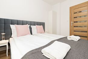 Apartments Sw. Barbary Gdansk by Renters